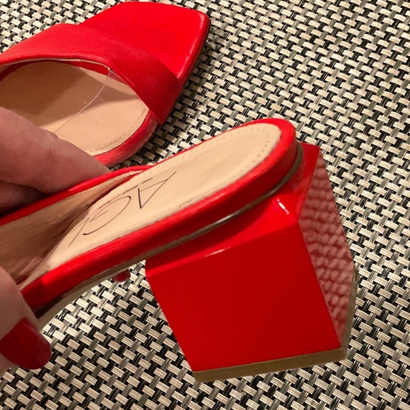 AGL Angie Leather Slide  Geometric Block Heel Pump Red Size EU 37